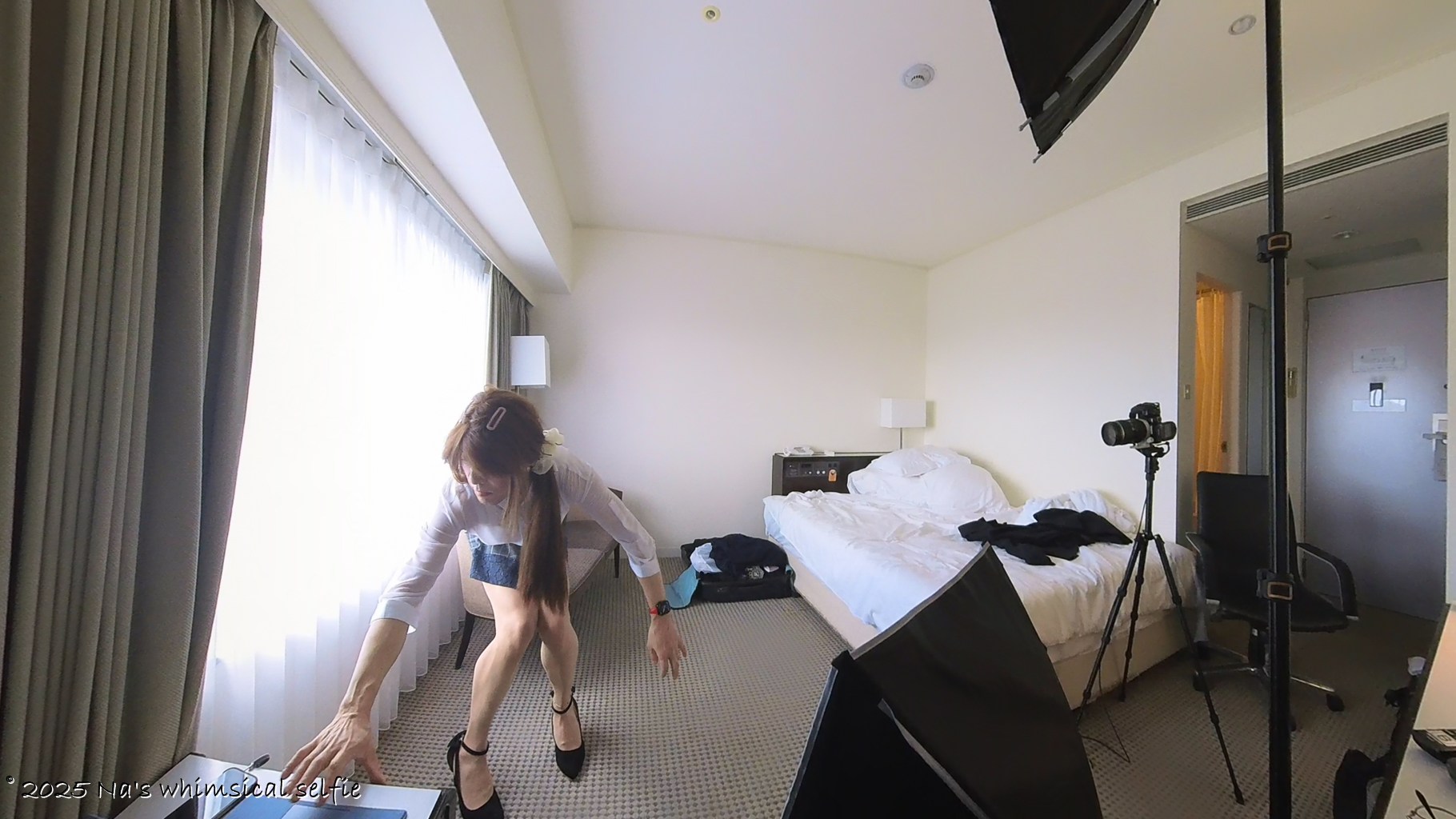 Insta360 X3で撮った撮影中の様子、決めた脚位置をキープしたまま撮影。